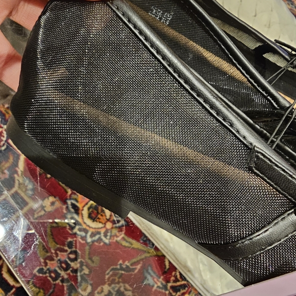 New womans size 12 flats( Memory foam) - Picture 4 of 8